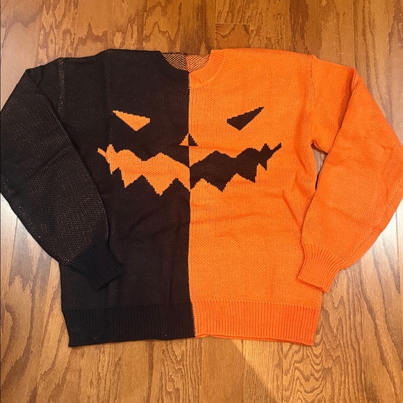 Halloween Jack-o’-lantern Colorblock Sweater
LAST ONE - Picture 5 of 10